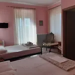 بيت ضيافة Christina ميستراس