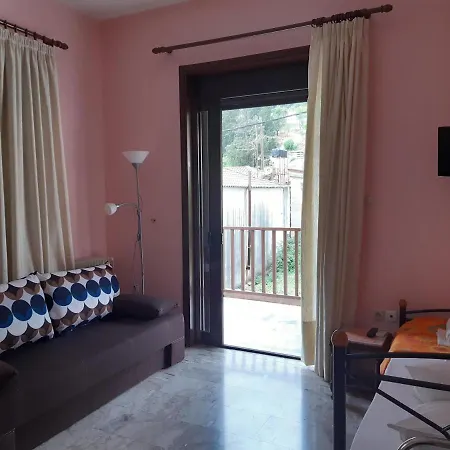 Christina Guest house *