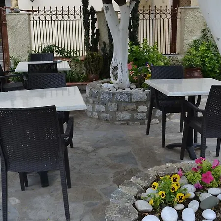 Christina Guest house