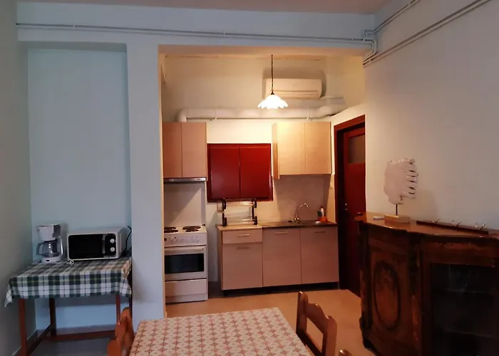 ゲストハウス Christina 3*