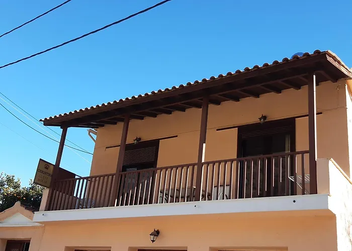 Casa de hóspedes Christina 3*